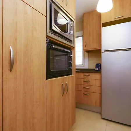 公寓 Fores 2 Apartment *